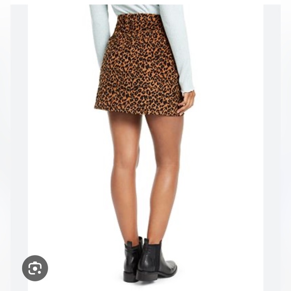 NWT Macy’s Vanilla Star Leopard Print Corduroy Skirt - Picture 2 of 8